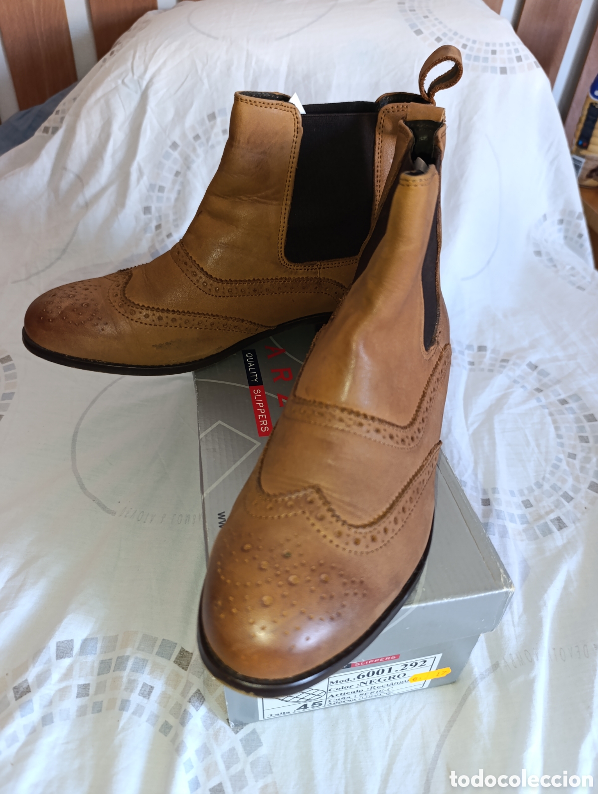 Segunda mano: Botines La Redoute Creation Chelsea Tamaris Vintage talla 42 Cuero BM01