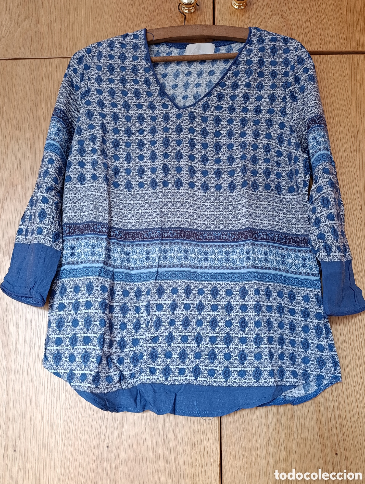 Segunda mano: Camiseta de verano tonos azules