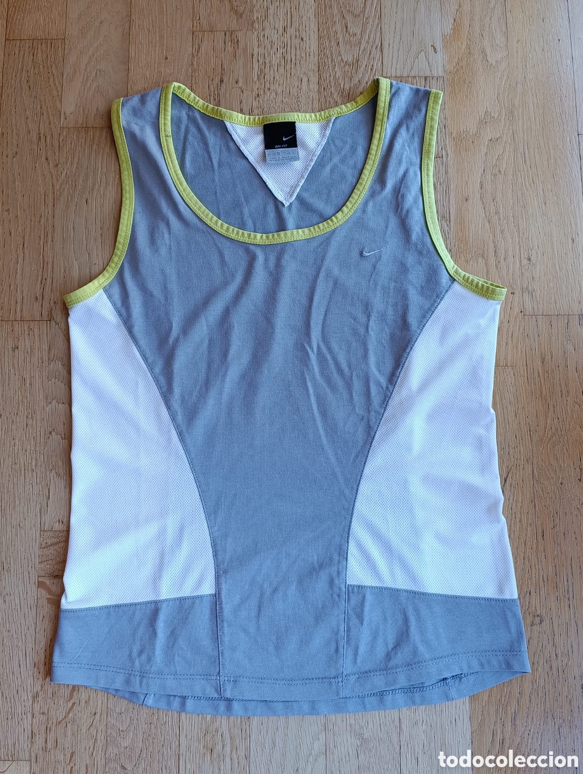 Segunda mano: Camiseta Nike de deporte