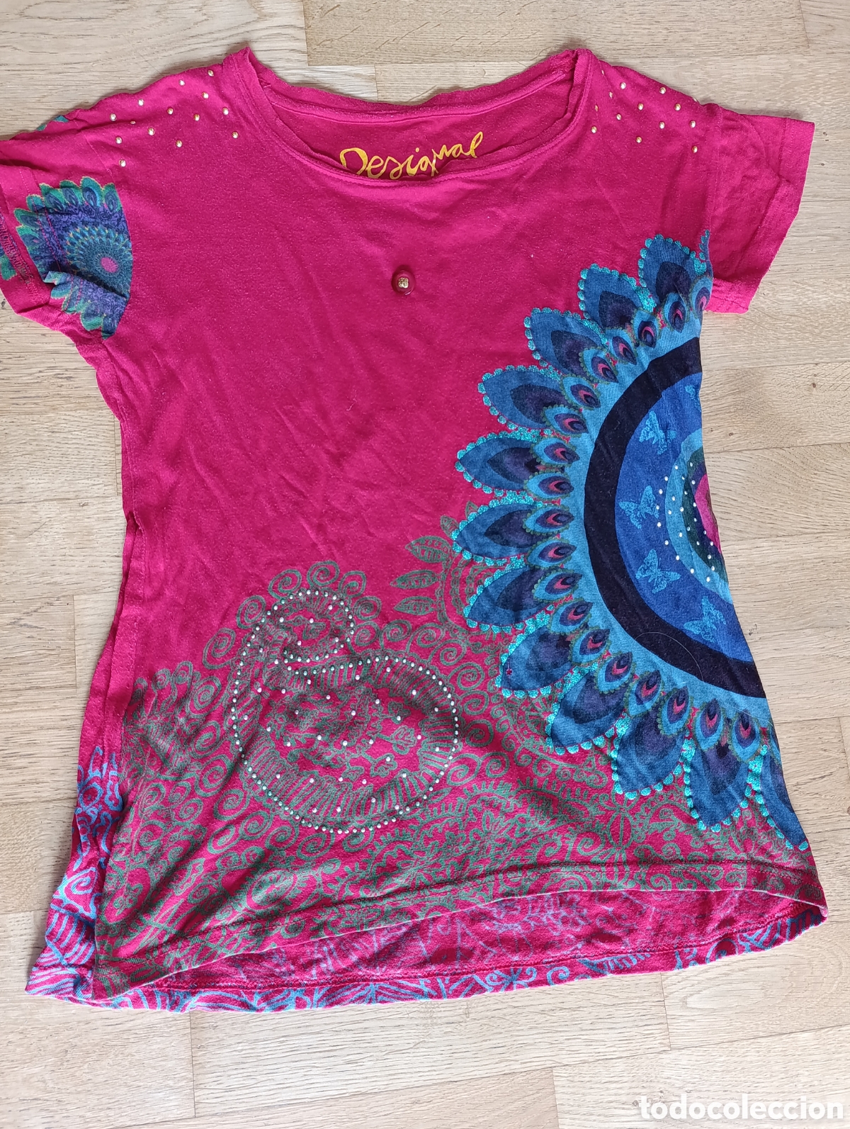 Segunda mano: Camiseta de verano Desigual