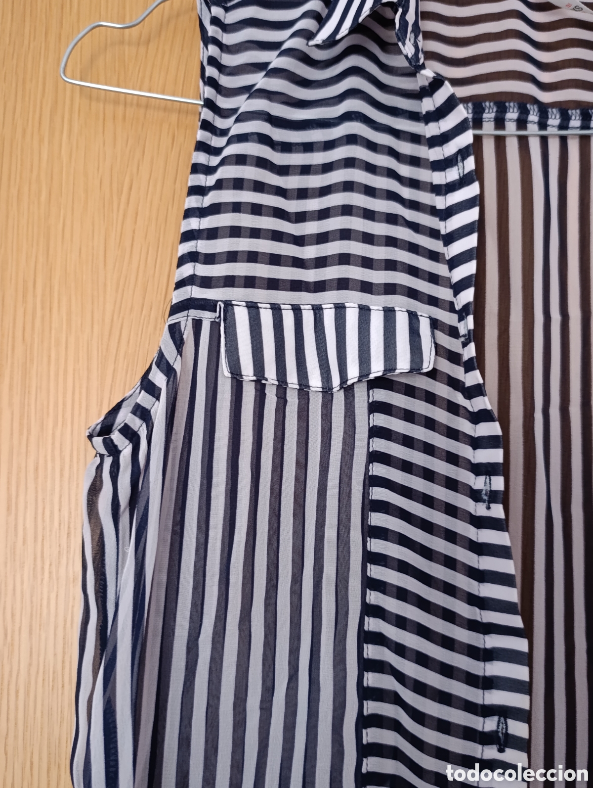 Segunda mano: Blusa chaleco de rayas - Foto 2