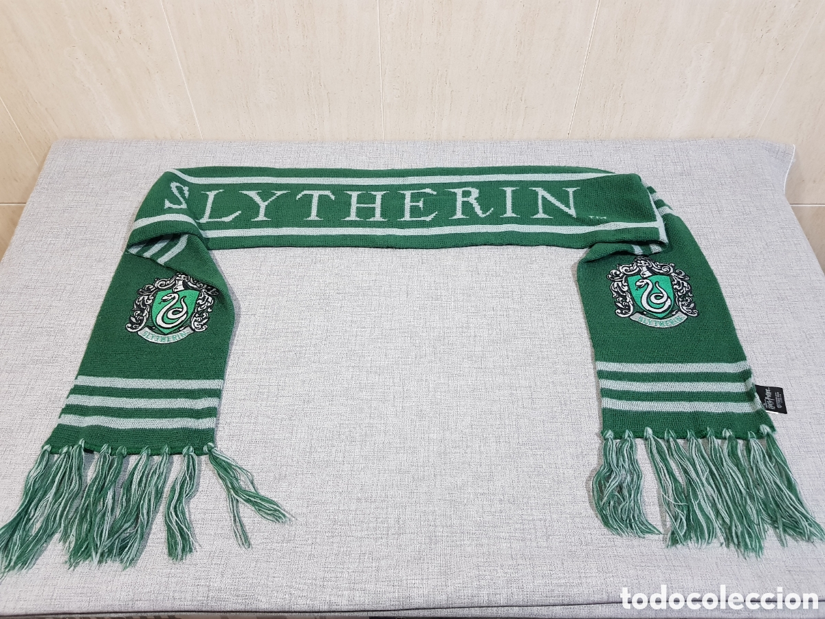 Segunda mano: BUFANDA SLYTHERIN HARRY POTTER. PRODUCTO OFICIAL
