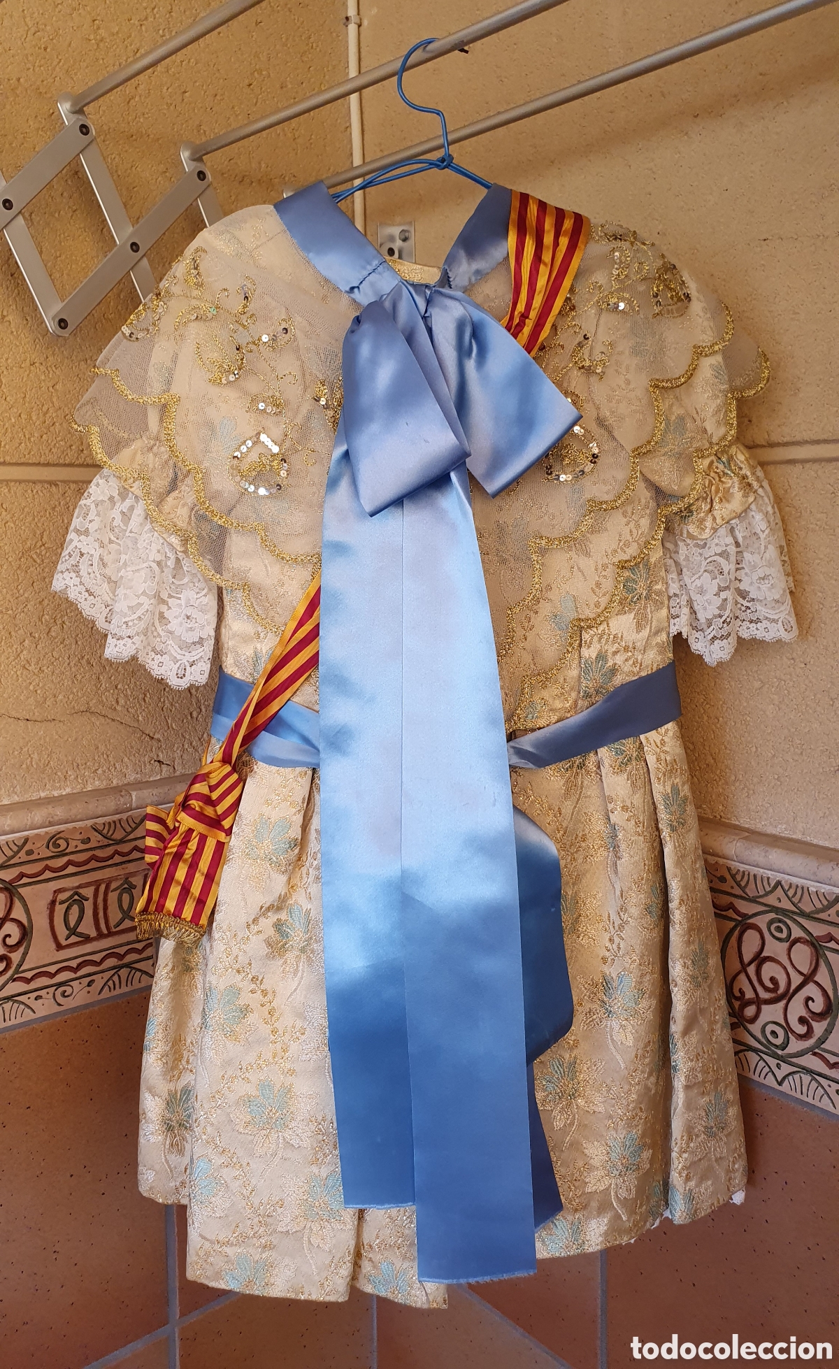 Segunda mano: Antiguo traje Fallera ni&ntilde;a+complementos. Con gastos de env&iacute;o gratis! - Foto 2