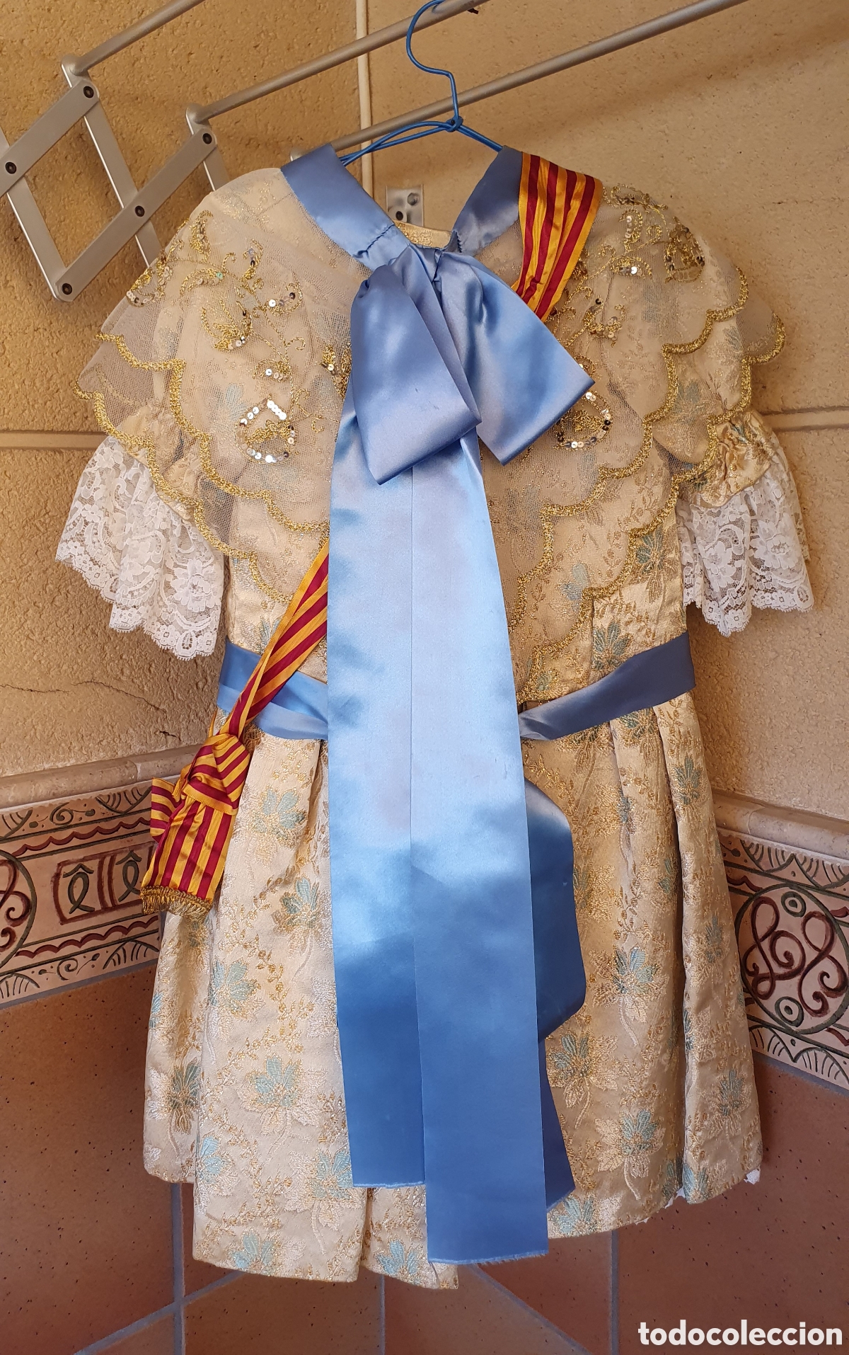 Segunda mano: Antiguo traje Fallera ni&ntilde;a+complementos. Con gastos de env&iacute;o gratis! - Foto 3