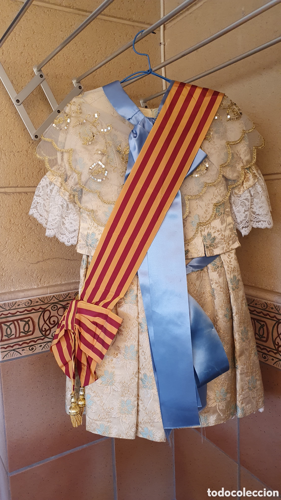 Segunda mano: Antiguo traje Fallera ni&ntilde;a+complementos. Con gastos de env&iacute;o gratis! - Foto 6
