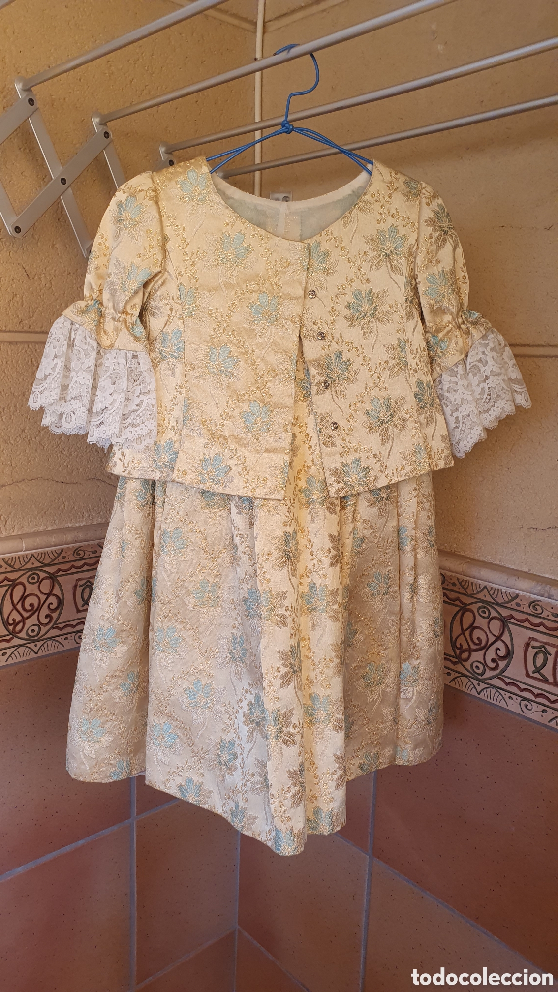 Segunda mano: Antiguo traje Fallera ni&ntilde;a+complementos. Con gastos de env&iacute;o gratis! - Foto 13