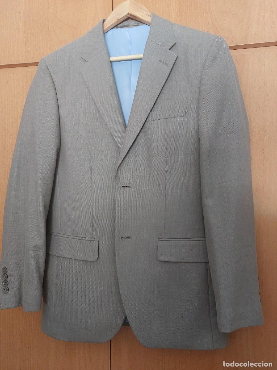 Seconda Mano: AMERICANA BEIGE SIN ESTRENAR TALLA 46