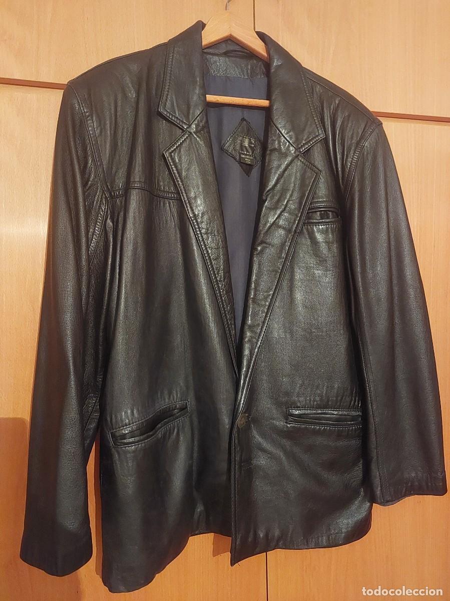 Seconda Mano: CHAQUETA DE CUERO NEGRA TALLA XL