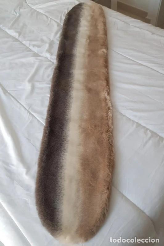 Segunda mano: Bufanda pelo gris marr&oacute;n y beige Parfois - Foto 3