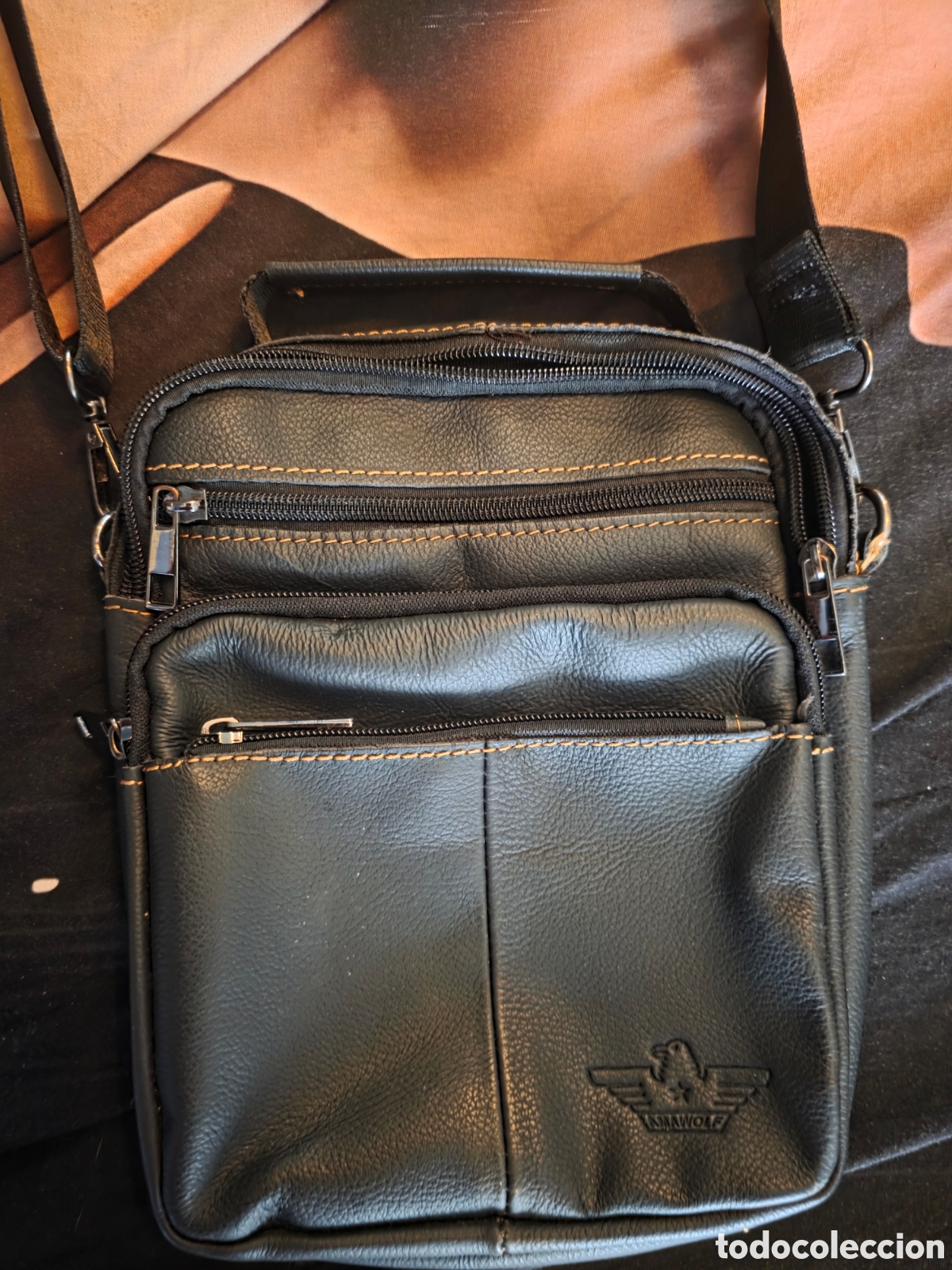 Segunda mano: BOLSO DE PIEL SINTETICA