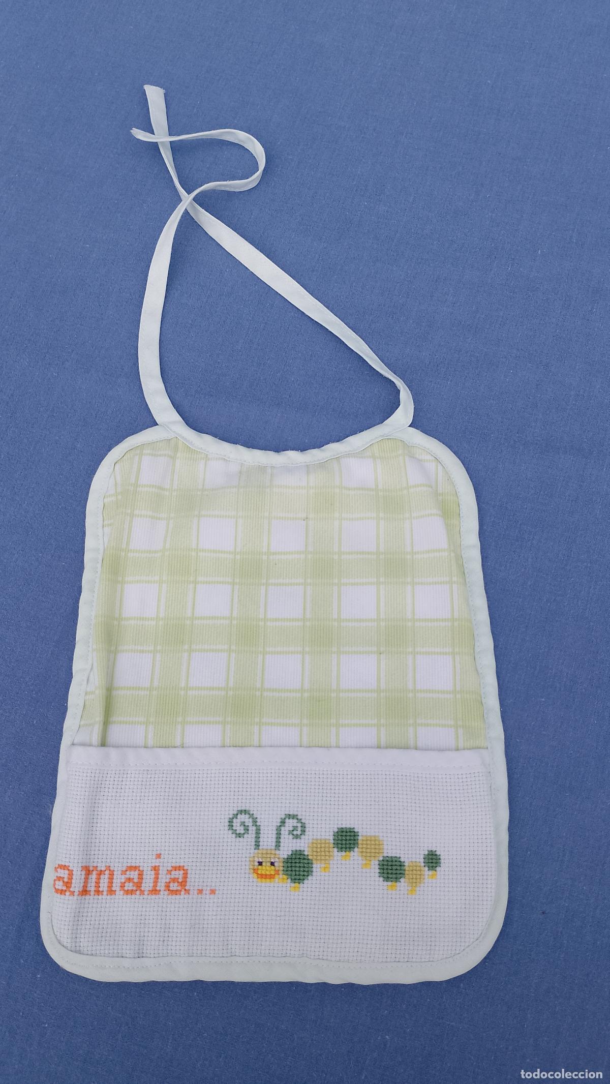 Segunda mano: Antiguo babero para mu&ntilde;eca beb&eacute; o reborn