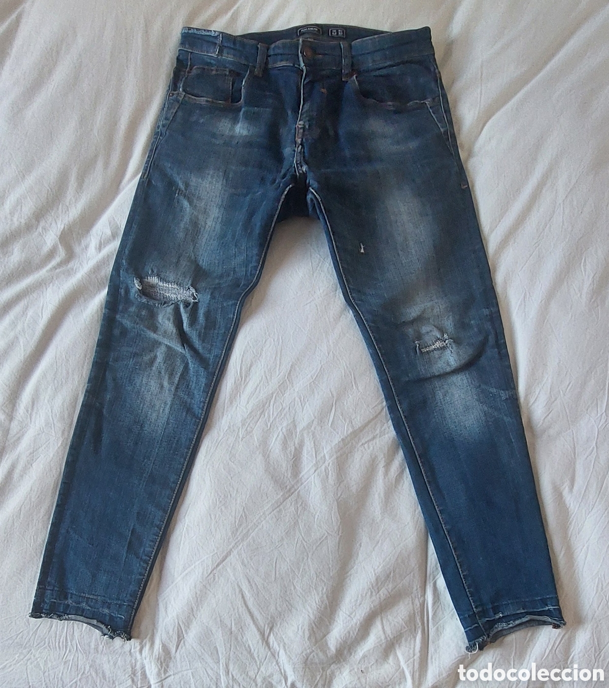 Segunda mano: Pantal&oacute;n Pull&Bear desgastado para hombre talla 42