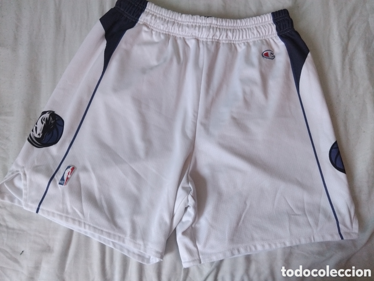 Segunda mano: Pantal&oacute;n Dallas Mavericks a&ntilde;os 2000 talla XXL