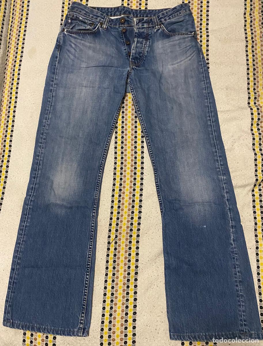 Segunda mano: Pantalones para hombre dise&ntilde;o cl&aacute;sico marca Pepe Jeans. Talla 30 US 40 EU. Originales. Buen estado.