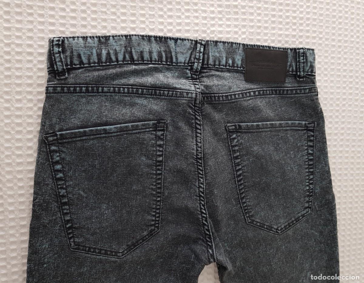 Segunda mano: Pantal&oacute;n pitillo vaquero azul Pull&Bear - Foto 9
