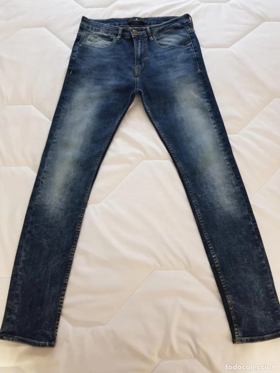 Segunda mano: Pantal&oacute;n pitillo vaquero azul oscuro Zara