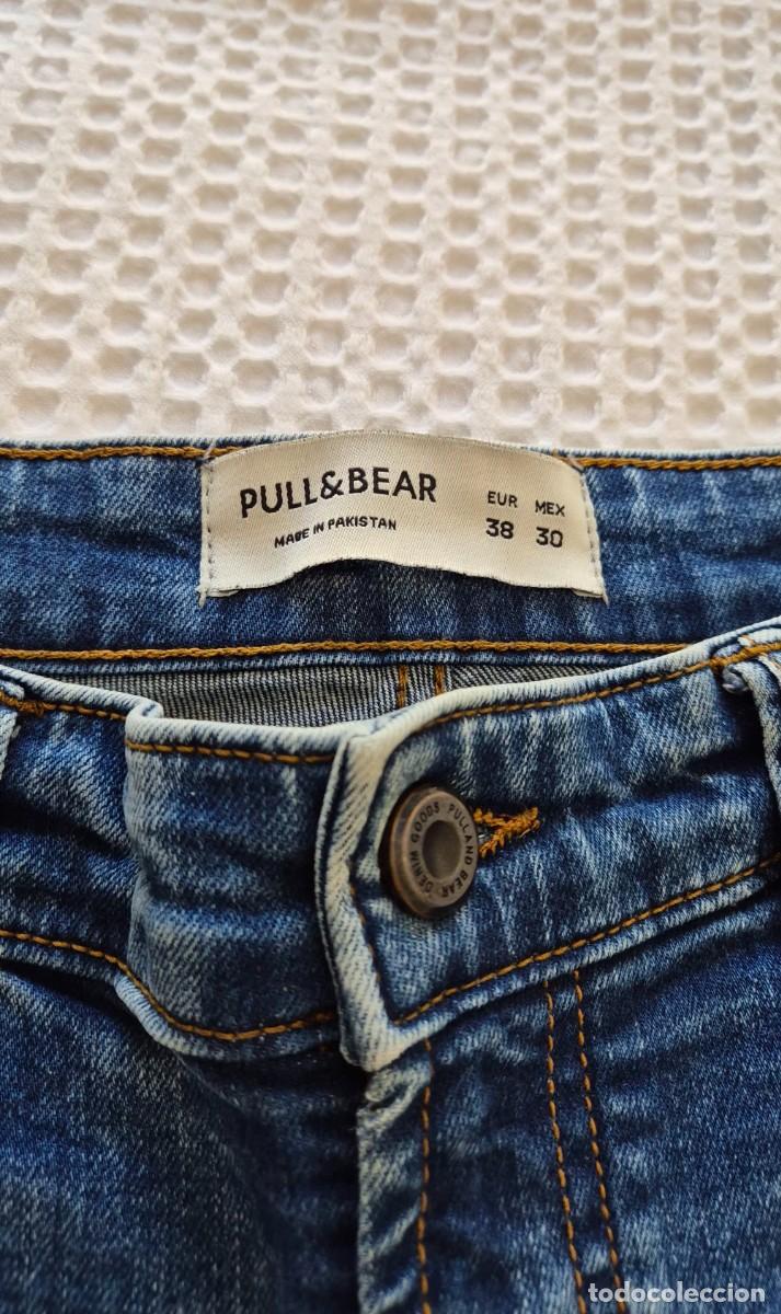 Segunda mano: Pantal&oacute;n ajustado vaquero azul rotos Pull&Bear - Foto 5