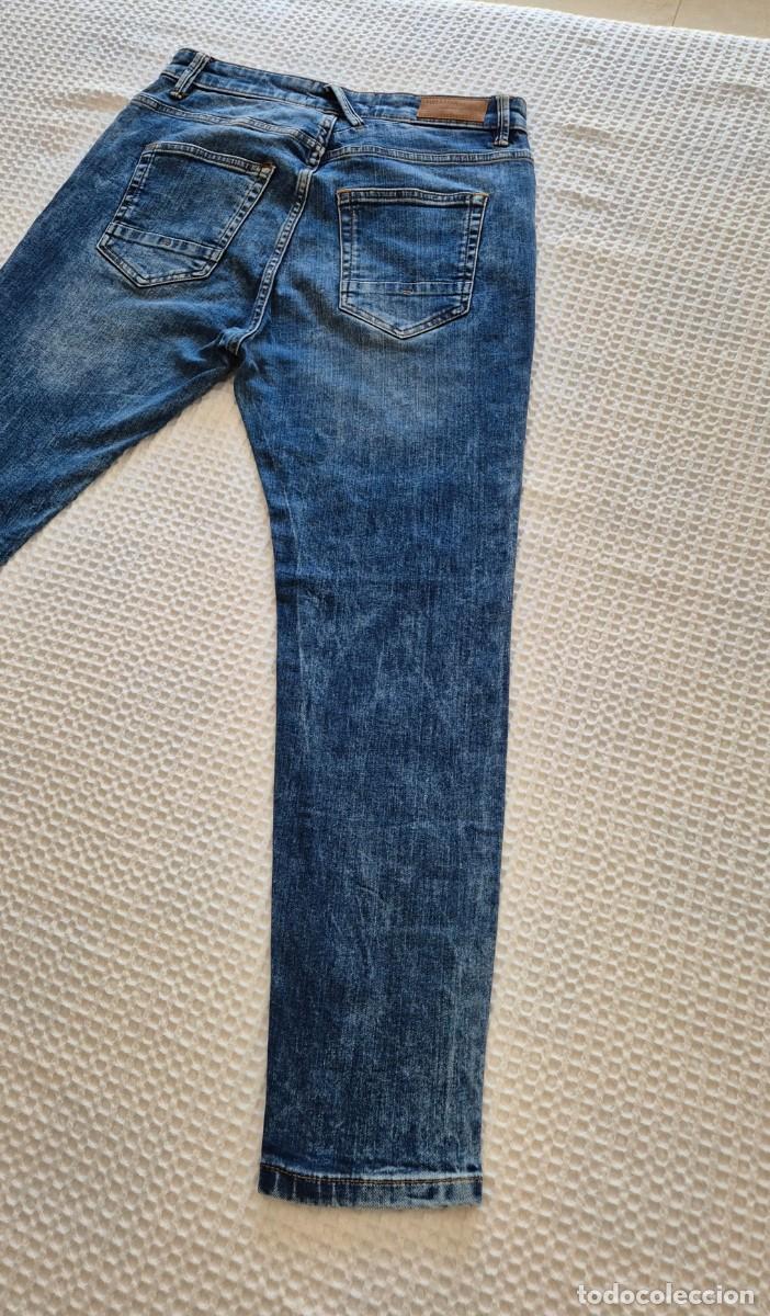 Segunda mano: Pantal&oacute;n ajustado vaquero azul rotos Pull&Bear - Foto 8