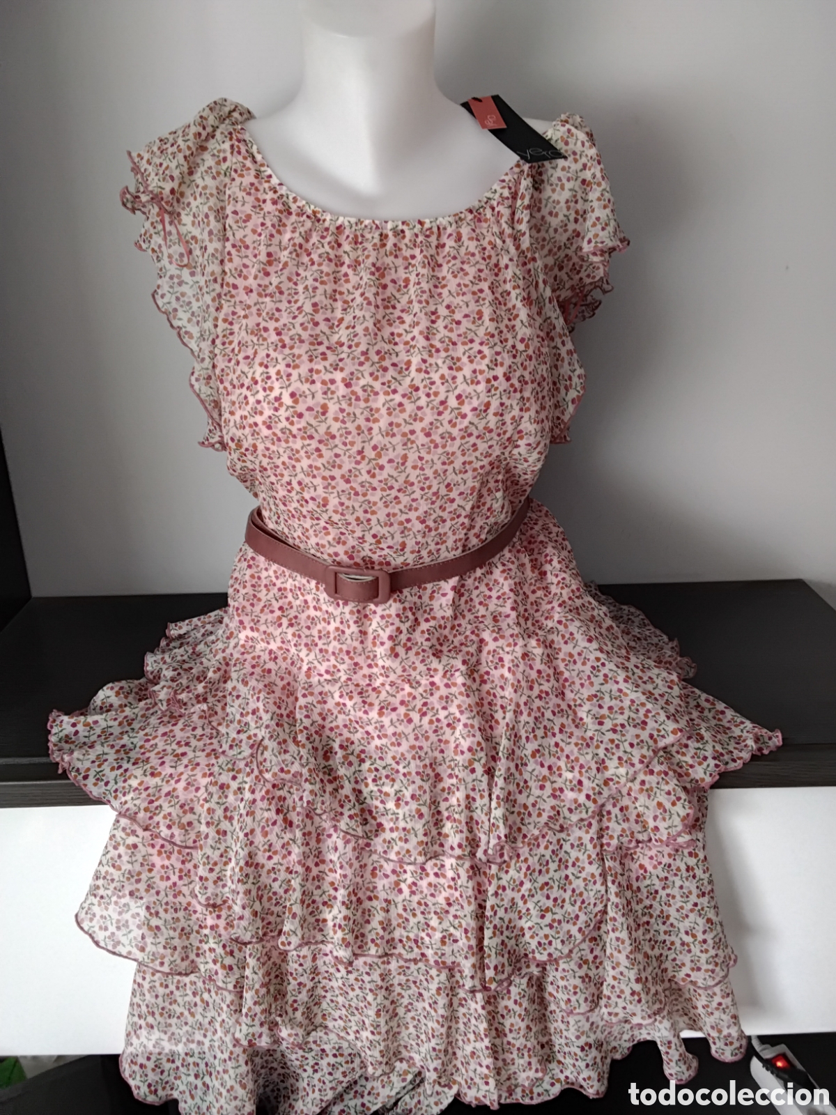 Segunda mano: Vestido Flores peque&ntilde;as Yera