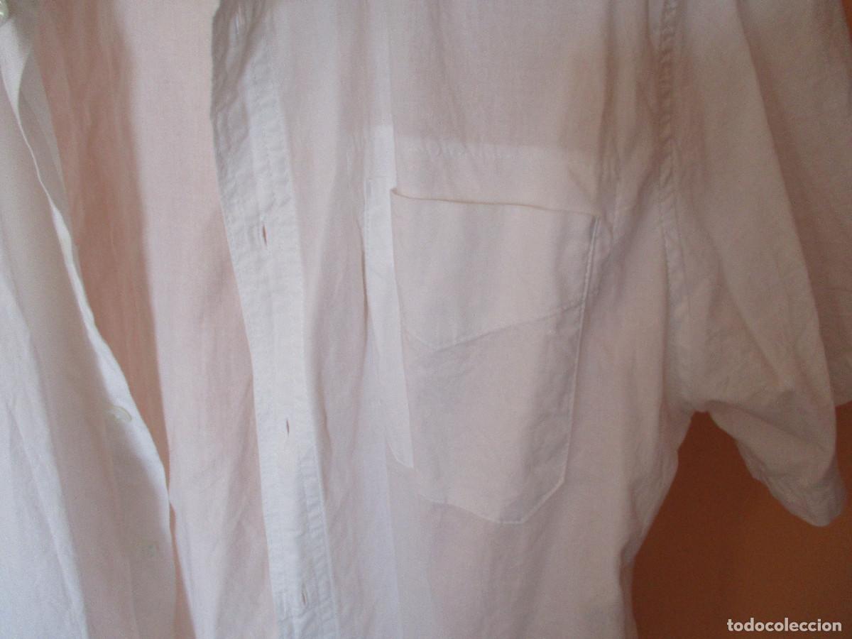 Segunda mano: CAMISA QUECHUA blanca - Foto 2