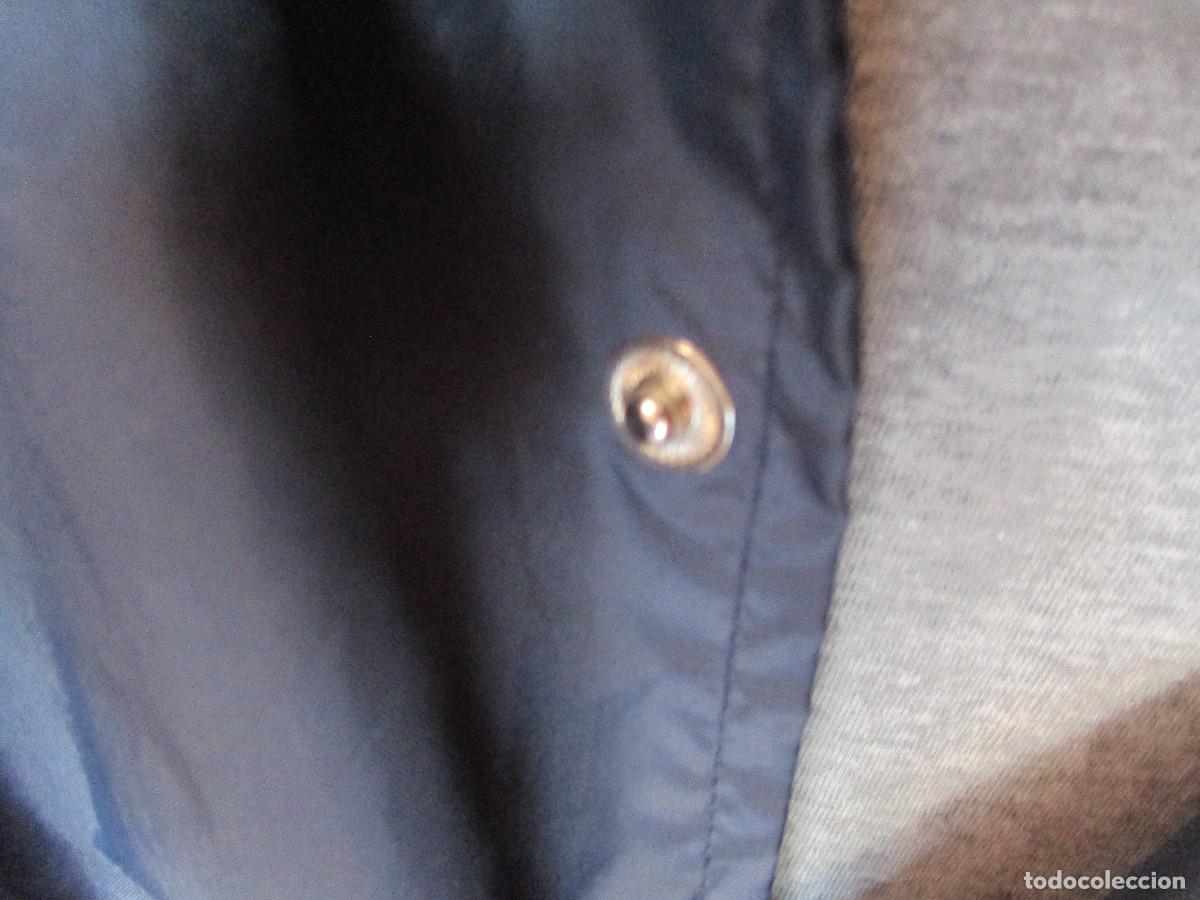 Segunda mano: CHAQUETON /CHAQUETA IMPERMIAB LE - Foto 4