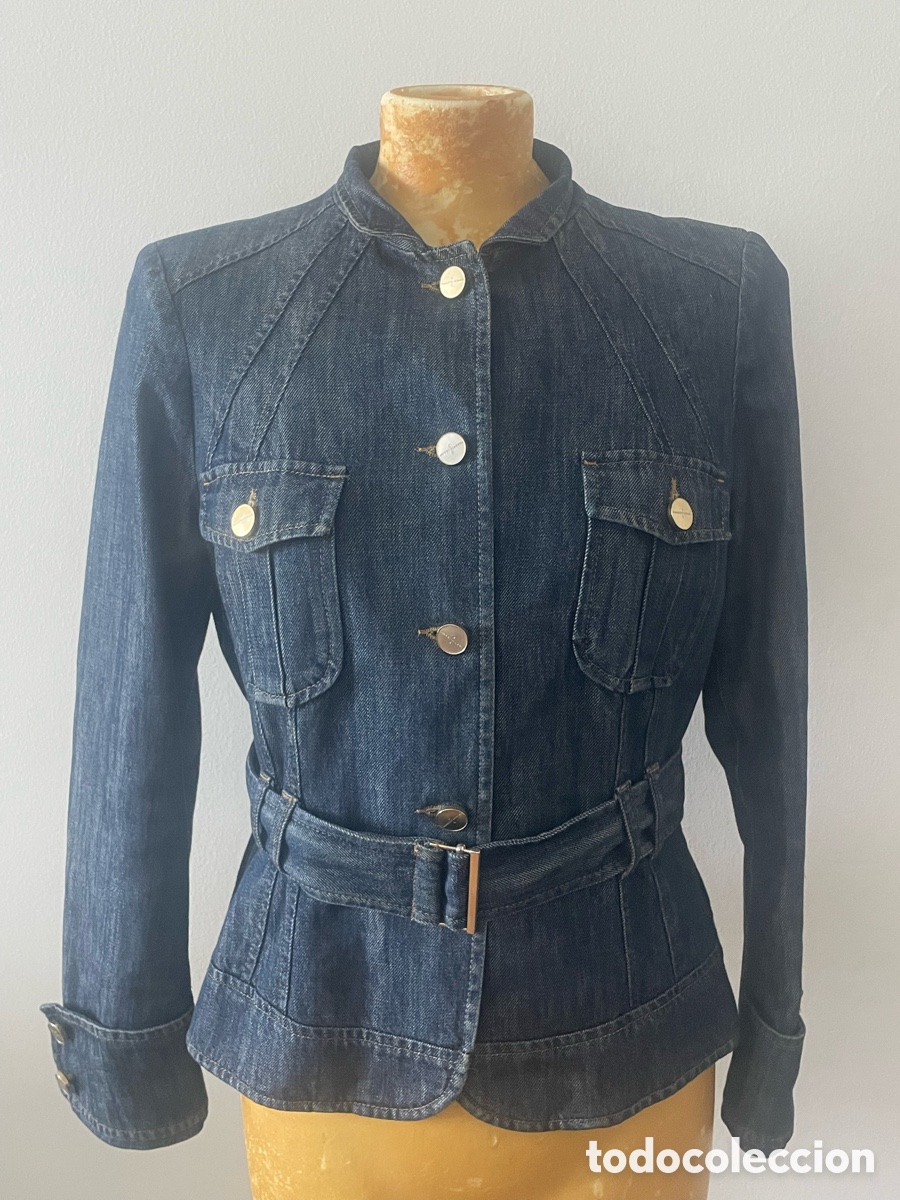 Segunda mano: chaqueta vaquera de Roberto Verino talla 38