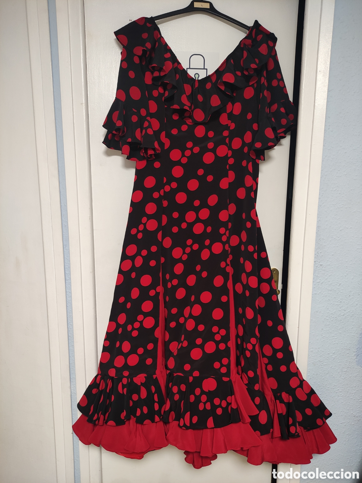Segunda mano: Vestido flamenca sevillana
