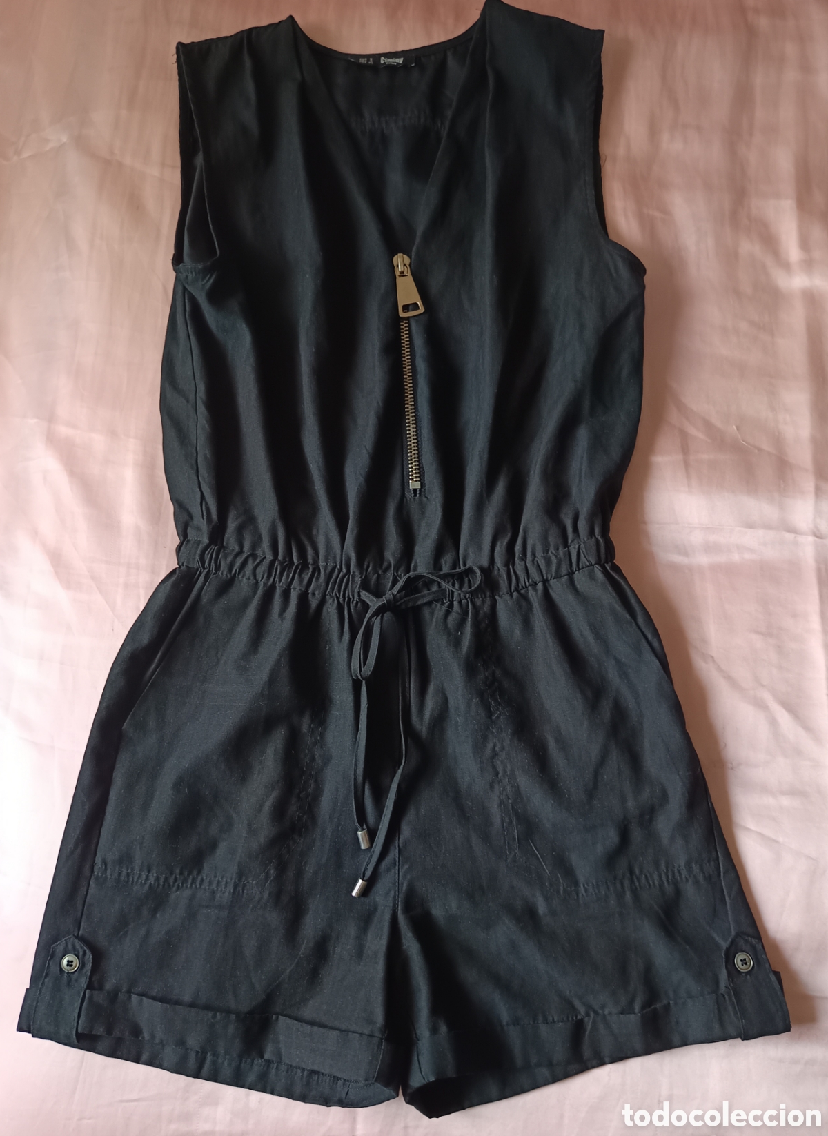Segunda mano: Mono corto negro Talla S - Foto 1