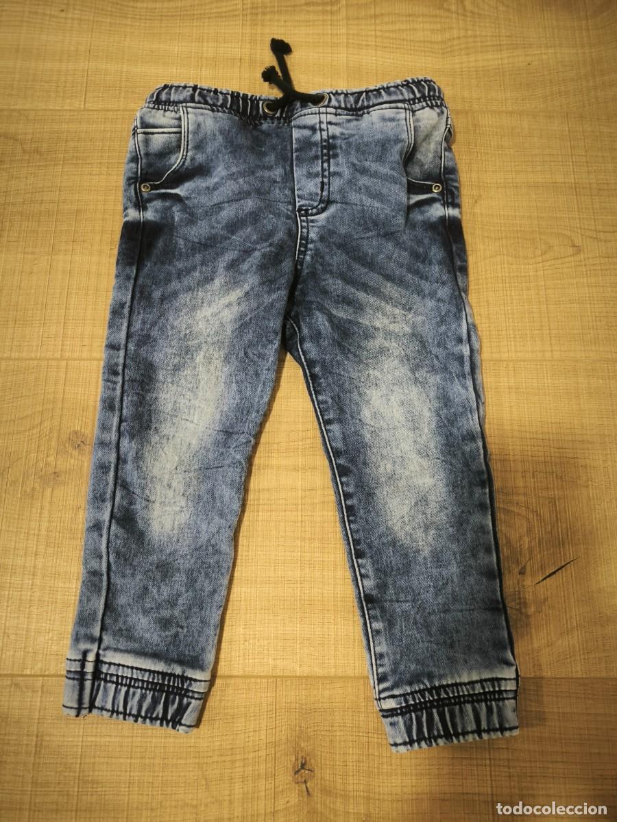 Segunda mano: Pantal&oacute;n Vaquero Jogger Infantil Efecto Denim Azul Talla 3-4 A&ntilde;os Muy C&oacute;modo