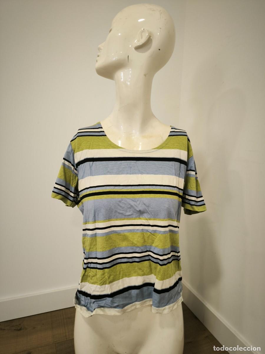 Segunda mano: Camiseta Mujer Rayas Verde Azul Blanco Talla M Manga Corta Casual