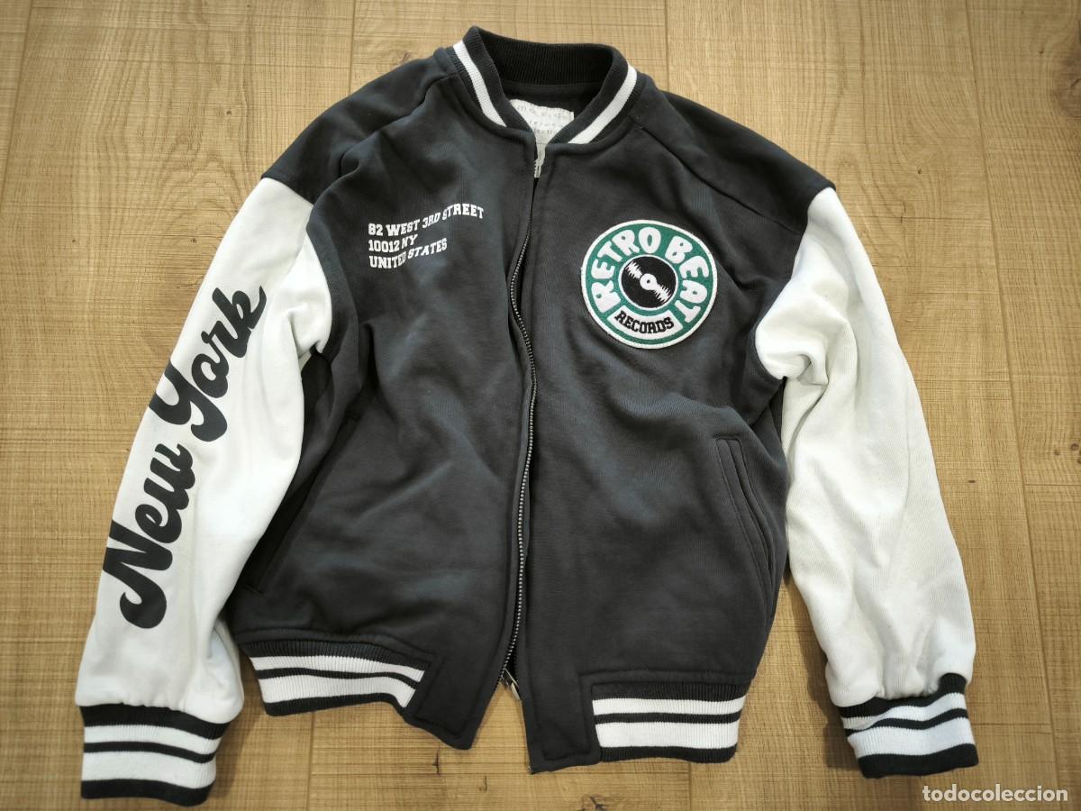 Segunda mano: Chaqueta Universitaria Infantil New York Retro Beat Talla 7-8 A&ntilde;os Estilo College
