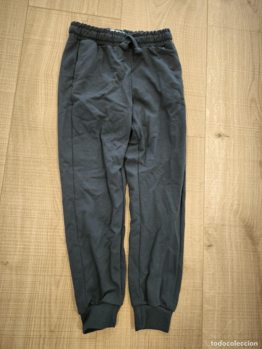 Segunda mano: Pantal&oacute;n Deportivo Infantil Negro Talla 7-8 A&ntilde;os Jogger Ch&aacute;ndal Unisex