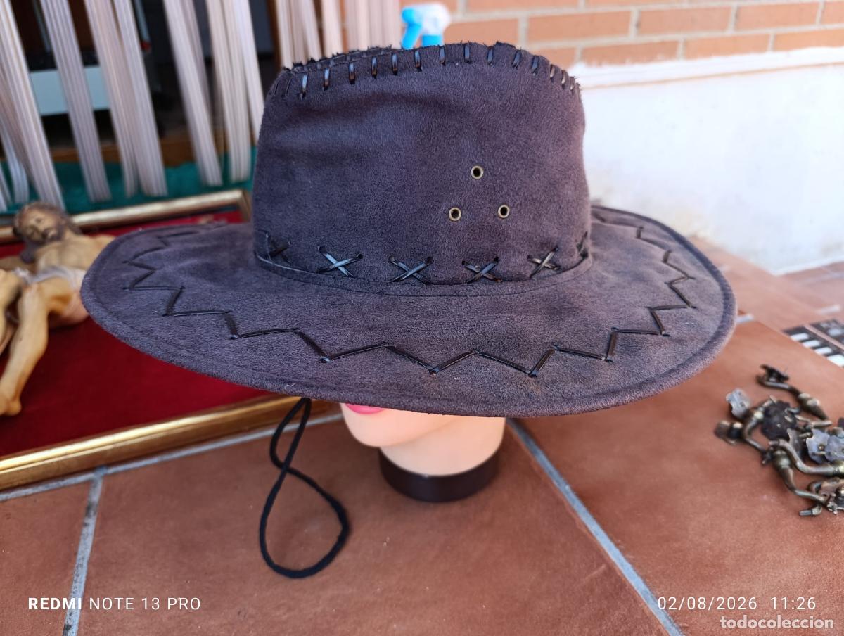 Segunda mano: ORIGINAL SOMBRERO ESTILO VAQUERO OESTE.