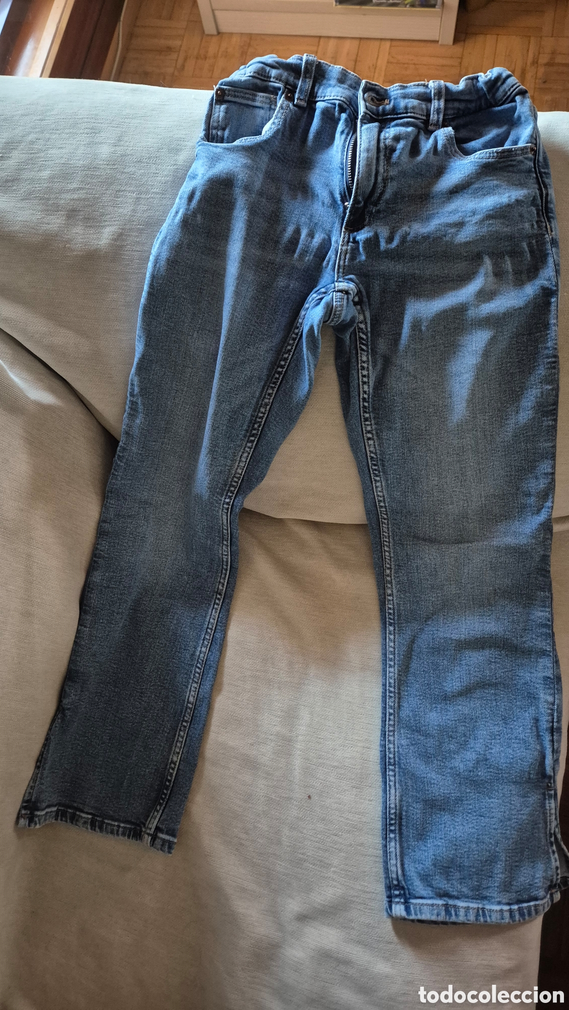 Segunda mano: Vaquero Zara Kids azul el&aacute;stico talla 13-14 a&ntilde;os (164 cm)