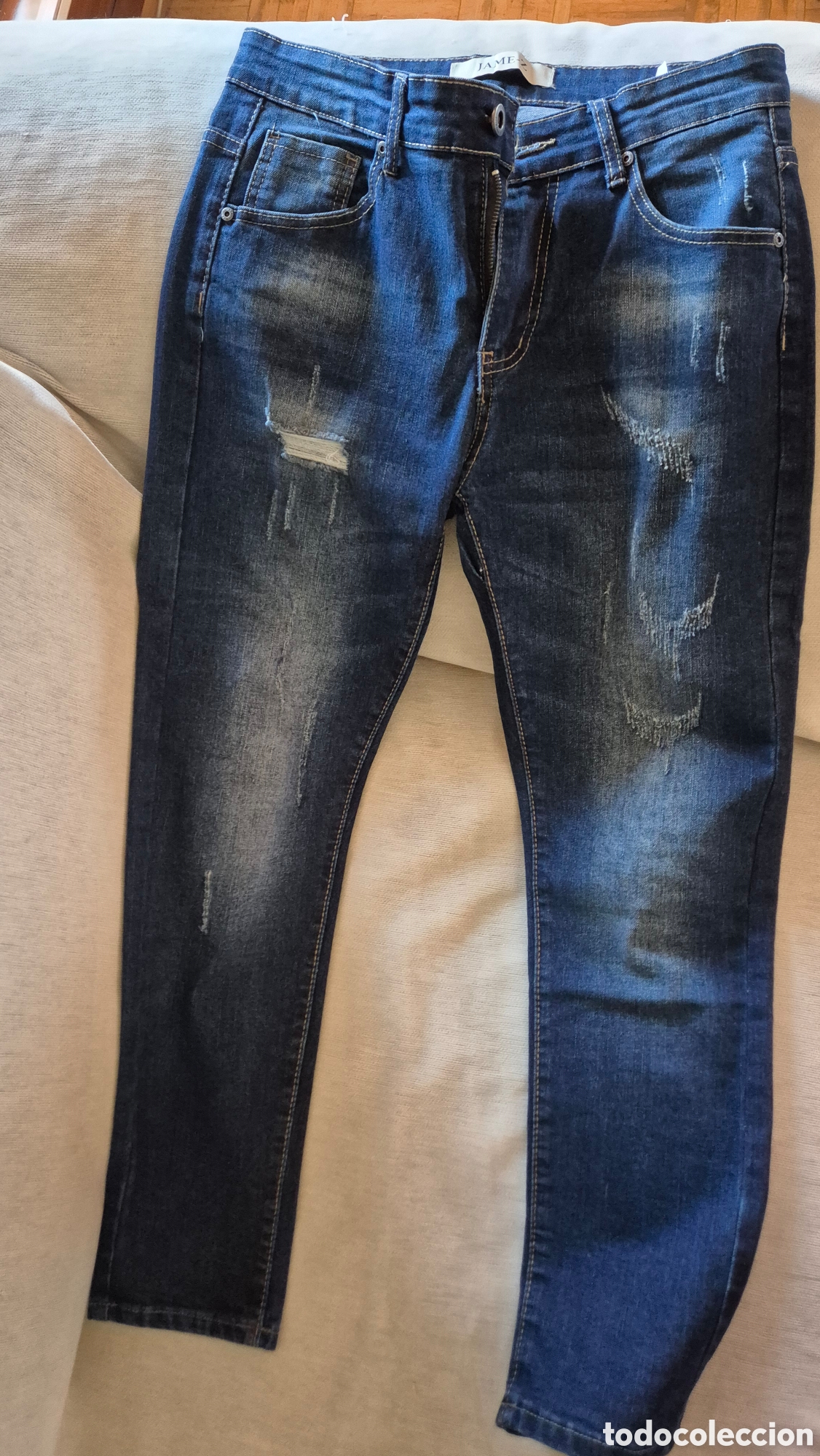 Segunda mano: Pantalones vaqueros hombre Jame-Z (Talla 44)