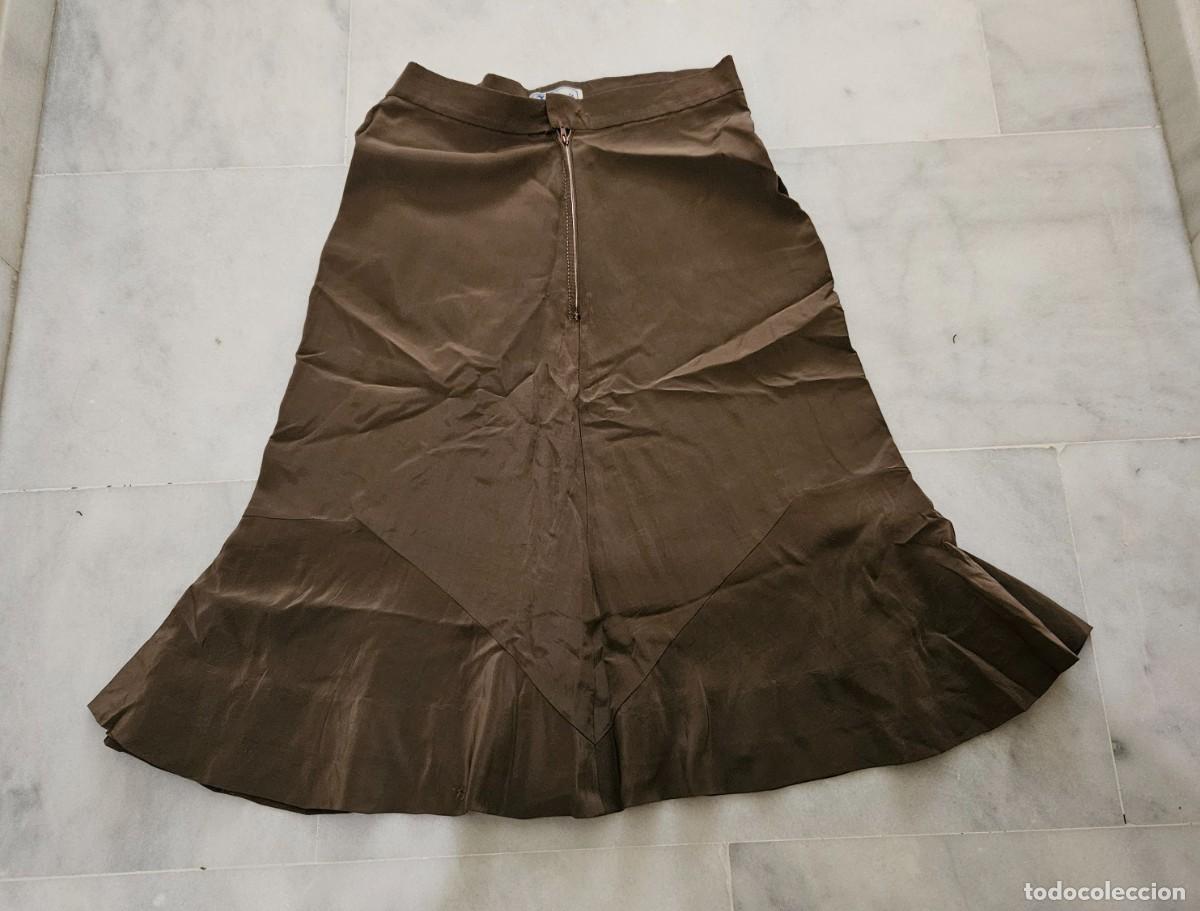 Segunda mano: Falda para mujer de alta calidad