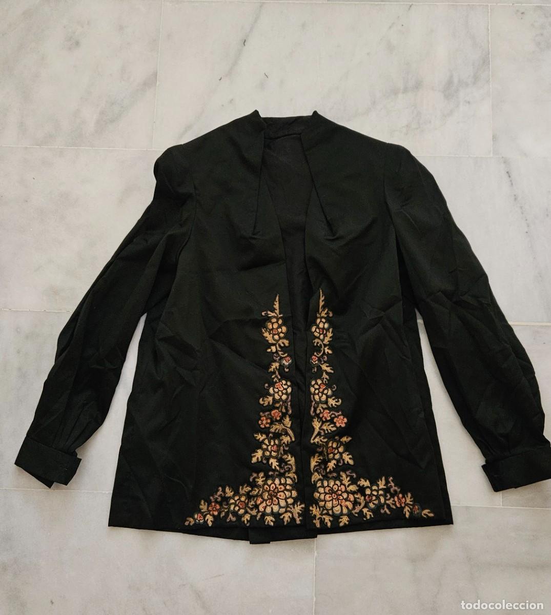 Segunda mano: Chaqueta para mujer elegante y diferente - Foto 3