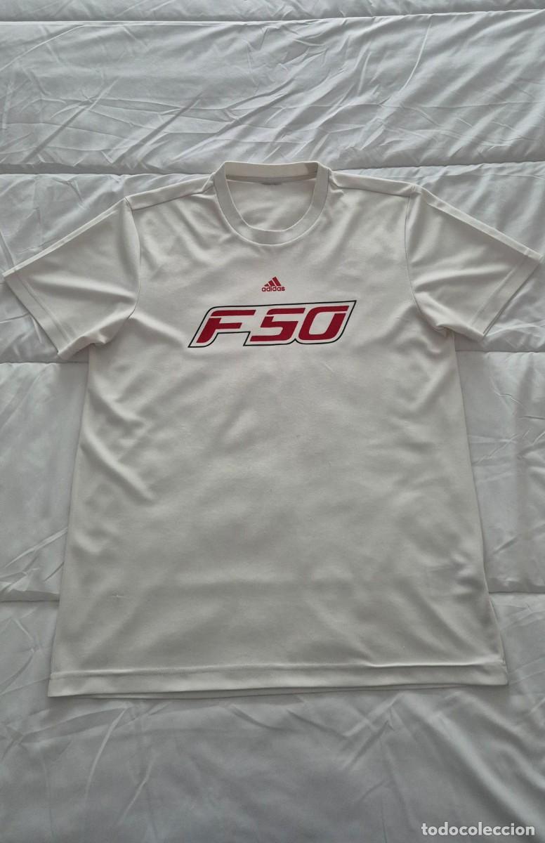 Segunda mano: Camiseta Adidas F50 blanca con letras rojas
