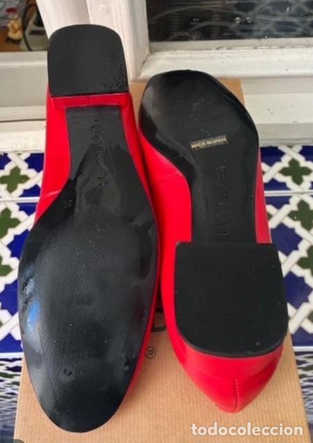Segunda mano: ZAPATOS ROJOS MUJER CORINA - Foto 2