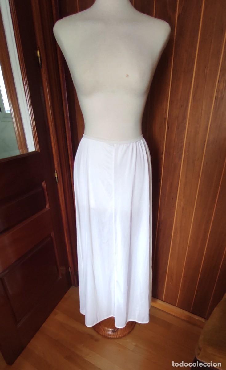 Segunda mano: ENAGUA / COMBINACION LARGA VINTAGE ST.MICHAEL (MARKS SPENCER) BLANCA.