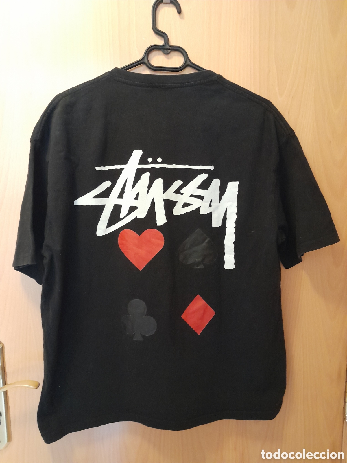 Second-Hand: -2 Camiseta ,Stussy y Casa Greyjoy.