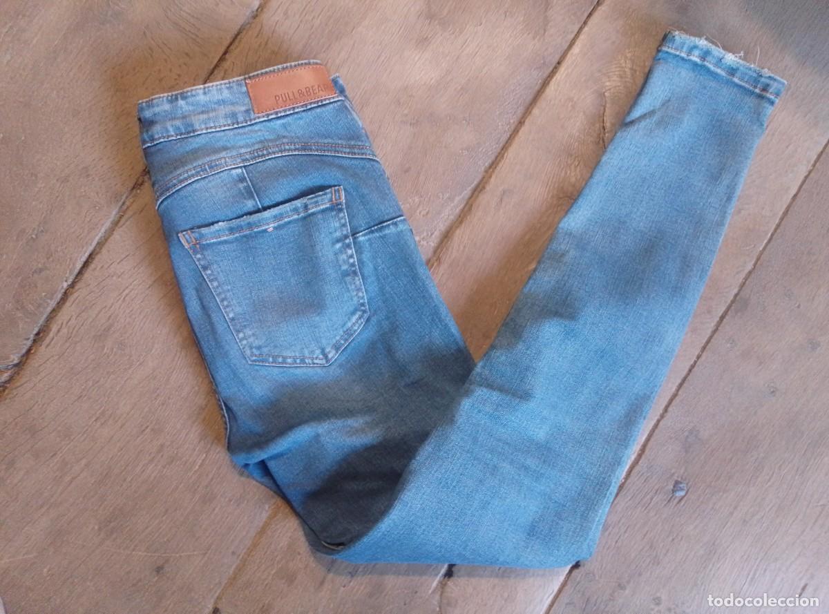 Segunda mano: Vaqueros ajustados el&aacute;sticos Pull & Bear. Talla 38 - Foto 5
