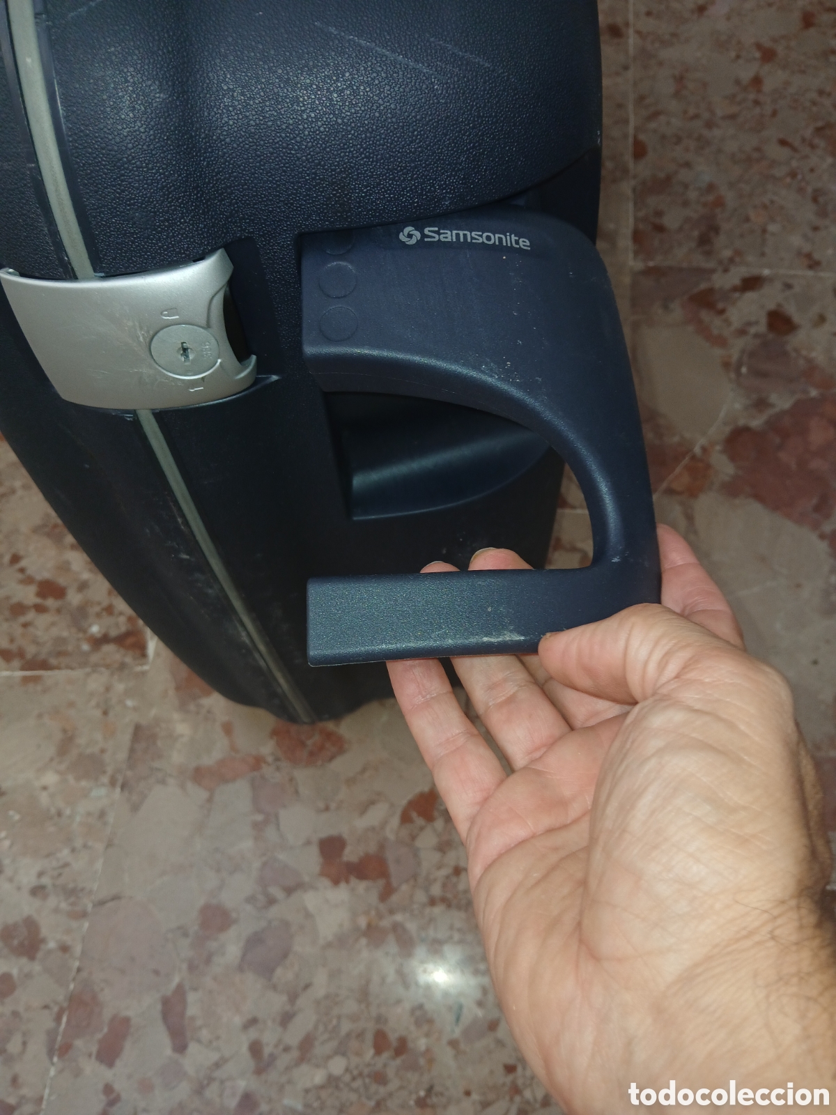 Segunda mano: Maleta y neceser Sansonite - Foto 2