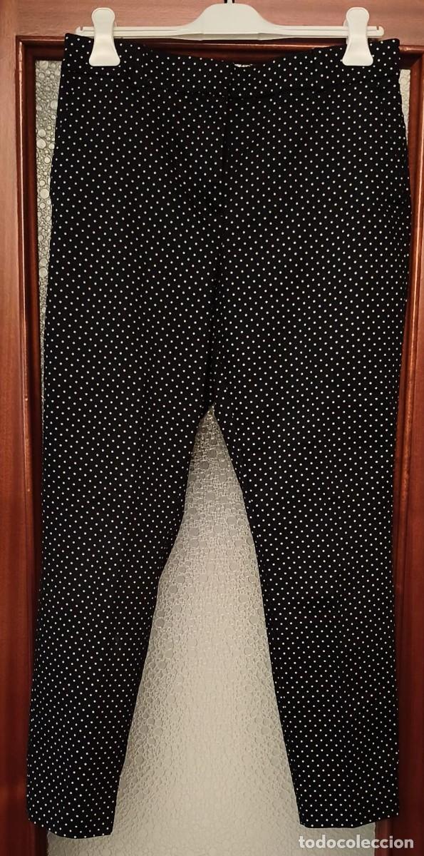 Segunda mano: RBI 88 - Pantal&oacute;n negro con peque&ntilde;os lunares H&M - T 40 - El&aacute;sticos