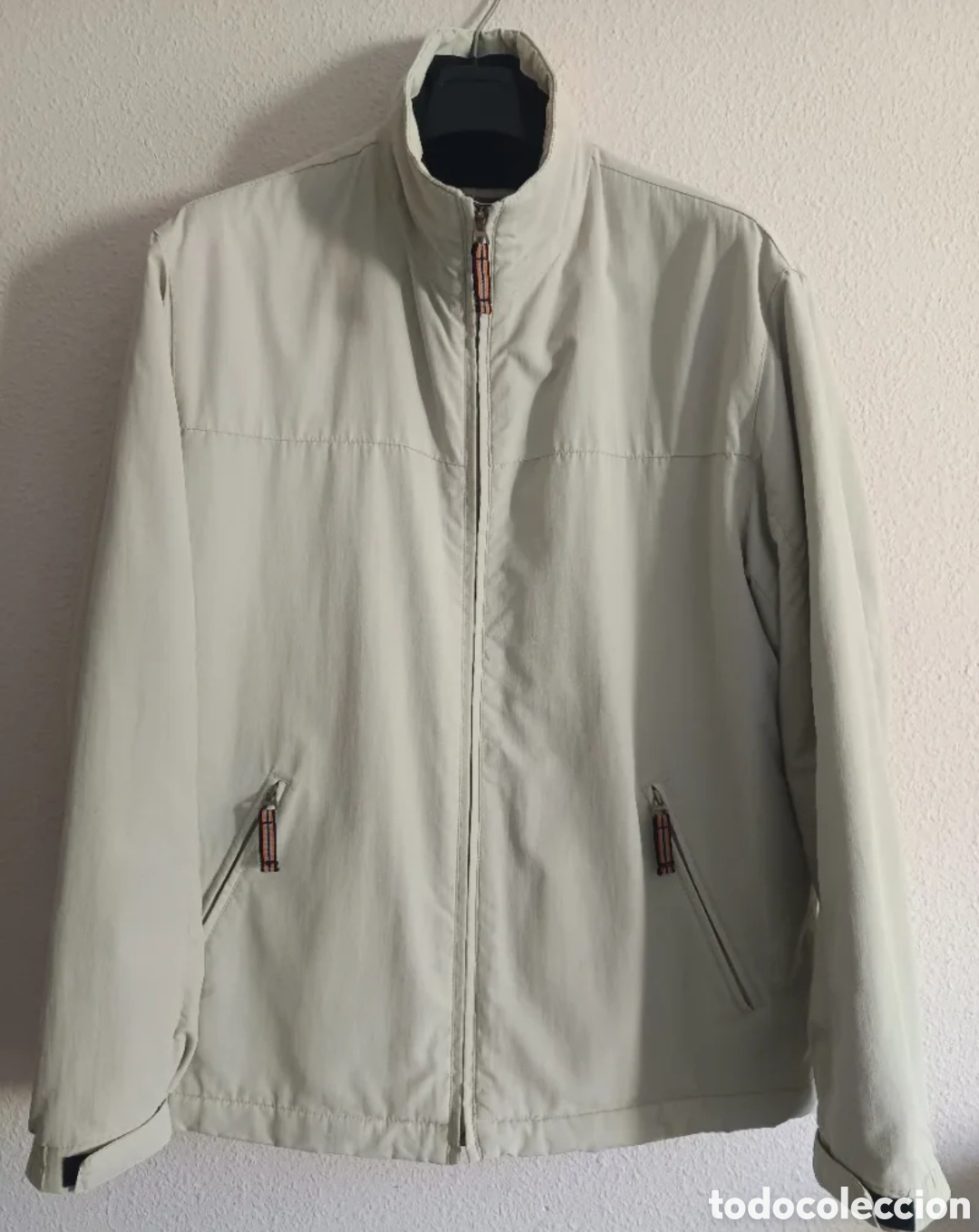 Segunda mano: Oferta!! Chaqueta, cazadora beige Dustin T 56