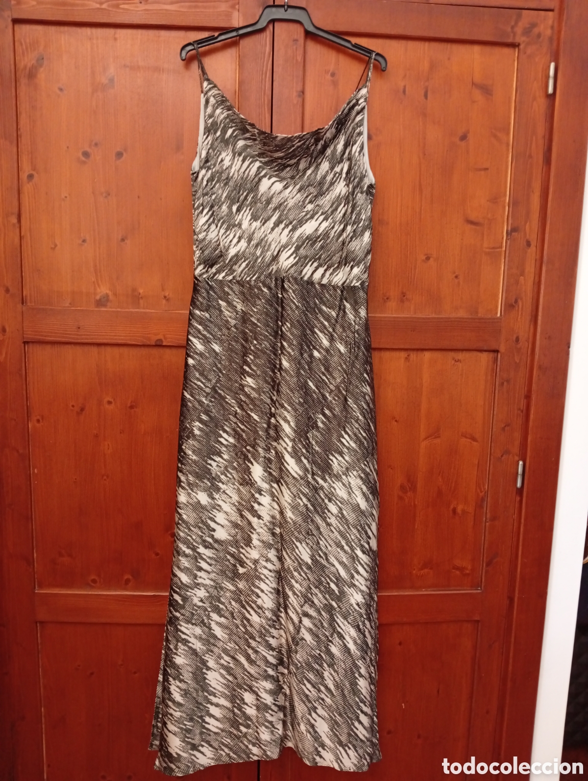 Segunda mano: Vestido nuevo Massimo Dutti
