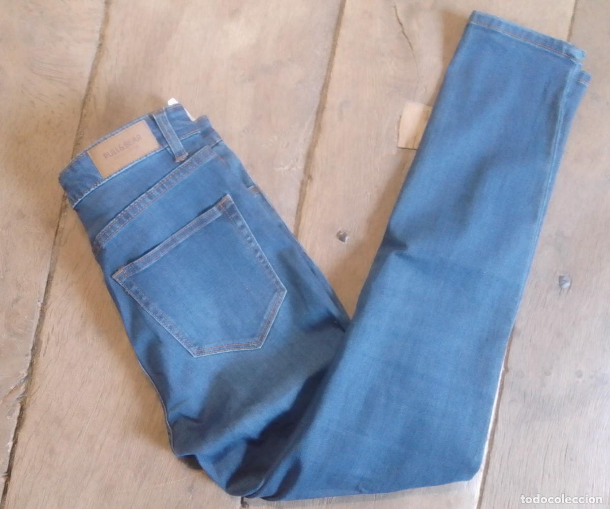 Segunda mano: Vaqueros pitillo ajustados el&aacute;sticos. Skinny high waist. Pull&Bear. Talla 38