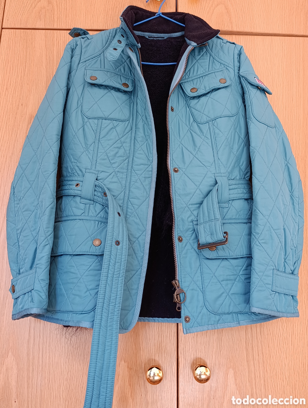 Segunda mano: Chaqueta Barbour color azul esmeralda