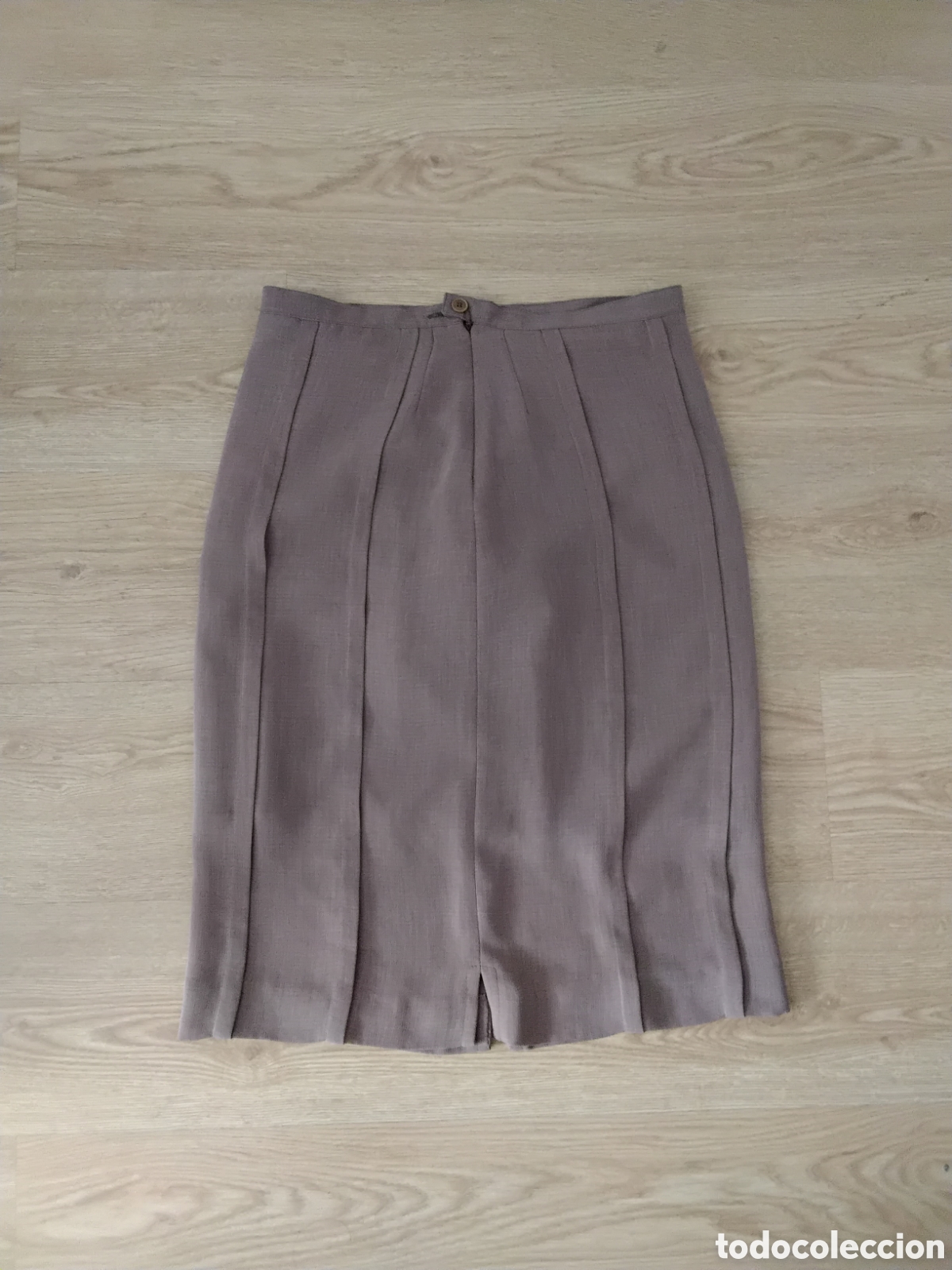 Segunda mano: Falda Midi Plisado Tipo l&aacute;piz - Foto 4
