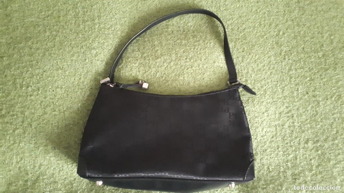 Segunda mano: BOLSO BANDOLERA NEGRO PUNT ROMA - A&Ntilde;OS 90 - VINTAGE